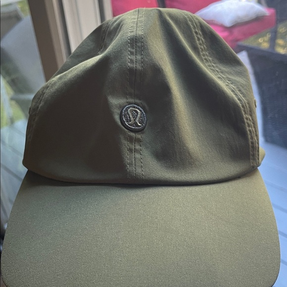 Lululemon Olive Green Cap - Picture 1 of 4